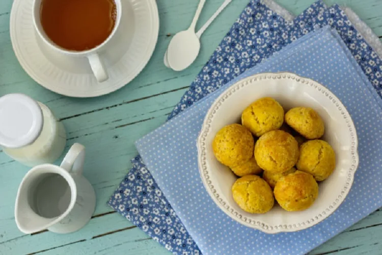 Biscoitos de abóbora e laranja