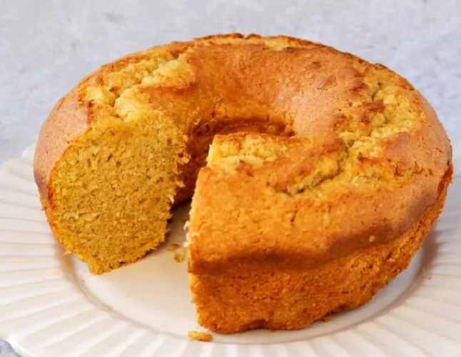 Bolo de Abóbora e Coco