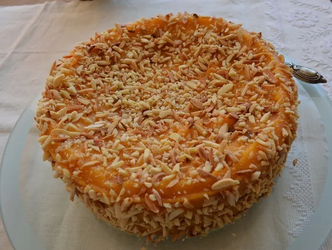 Bolo de Amêndoa e Creme de Ovo