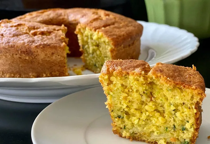 Bolo de Curgete e Limão