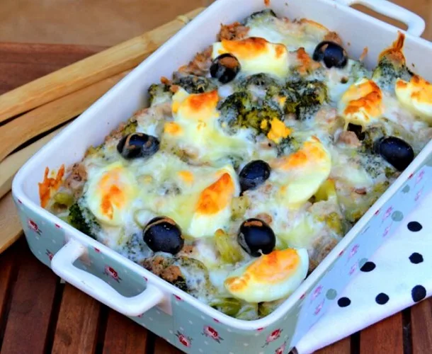 Bróculos gratinados com Atum