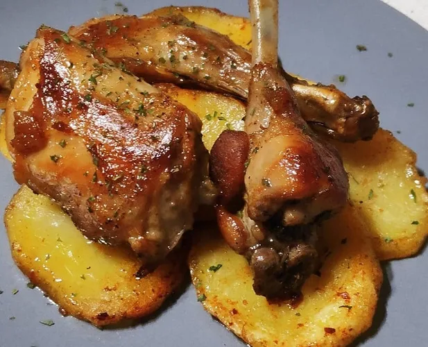 Coelho Frito Aromático