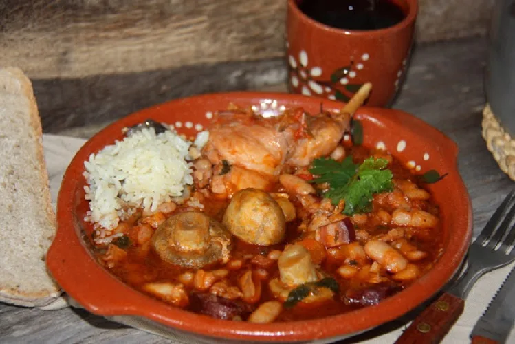 Feijoada de Coelho