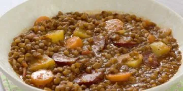 Lentilhas Guisadas com Chouriço