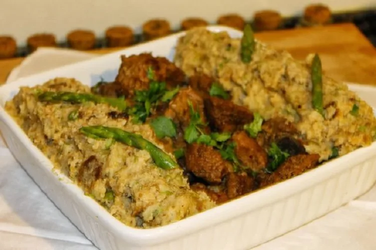 Migas de Espargos com Carne de Porco