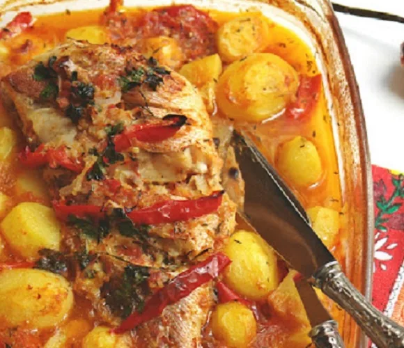 Peixe Vermelho no Forno com Batatas