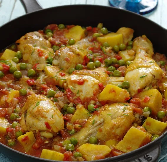 Perninhas de frango com batata doce e ervilhas