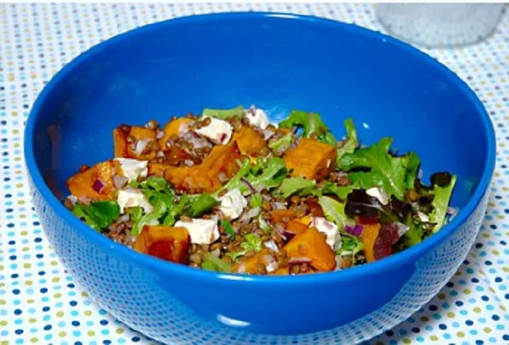 Salada de Abóbora Assada com Lentilhas