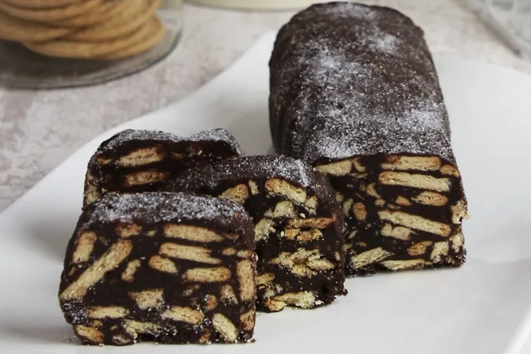 Salame de chocolate (receita tradicional)